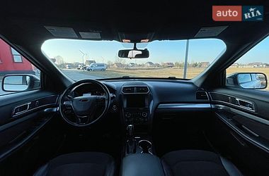 Позашляховик / Кросовер Ford Explorer 2018 в Рівному