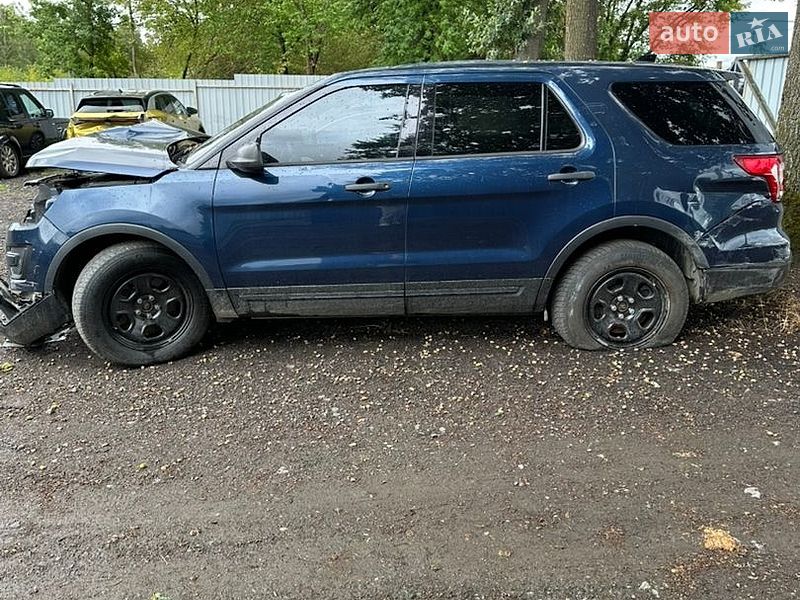 Внедорожник / Кроссовер Ford Explorer 2017 в Луцке