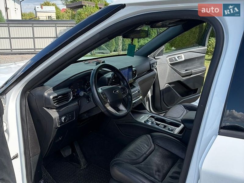 Внедорожник / Кроссовер Ford Explorer 2020 в Львове