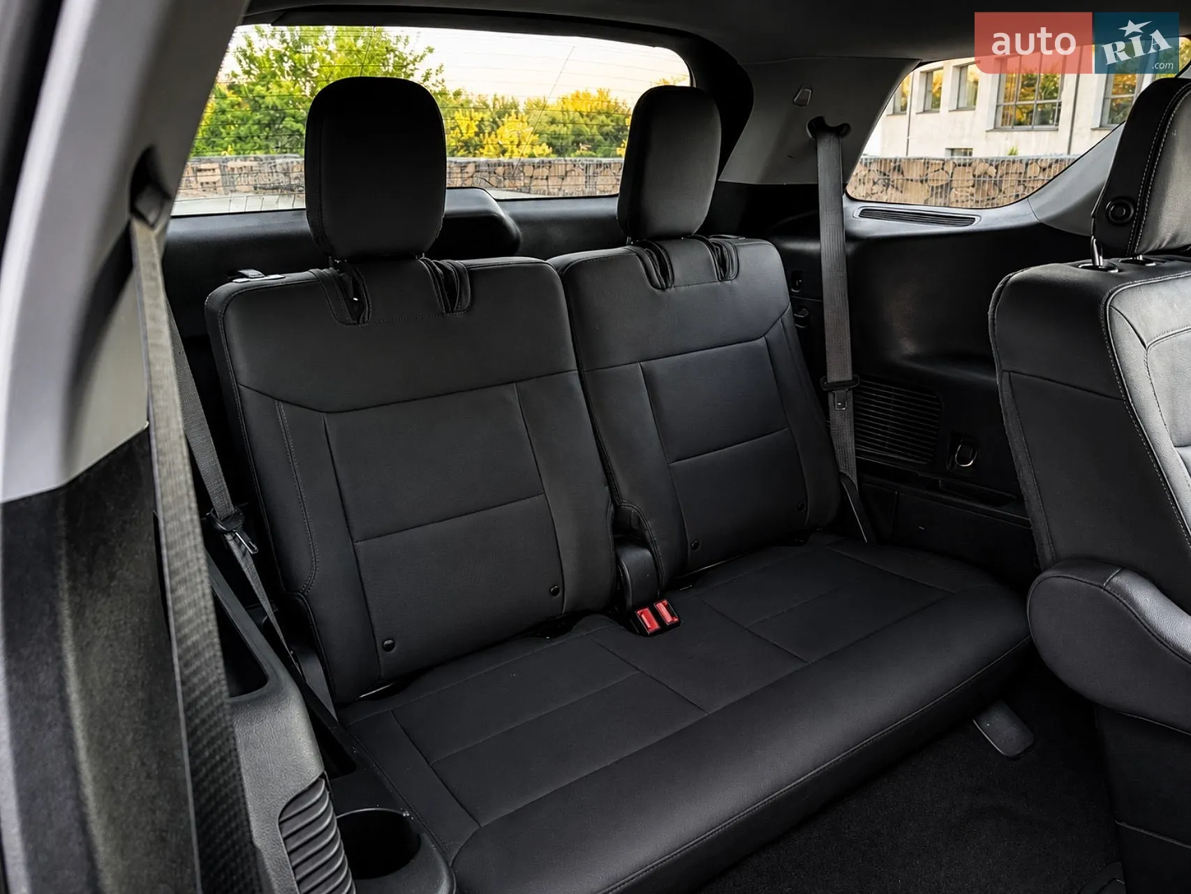 2021 Ford Explorer - мініатюра 19