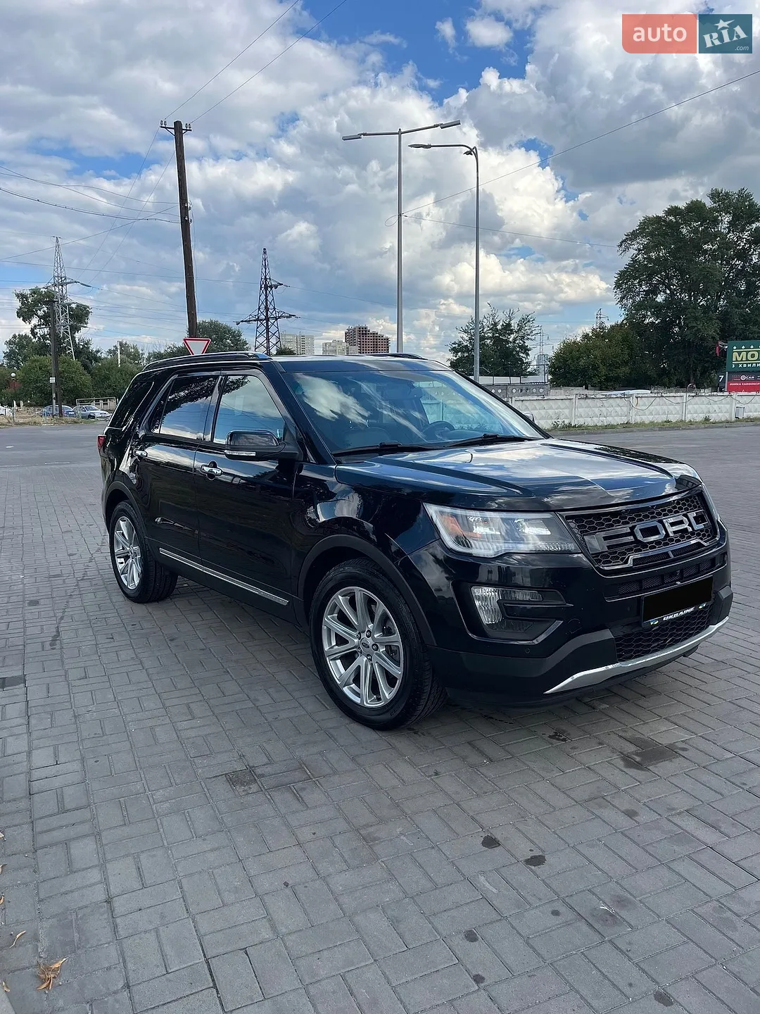 2017 Ford Explorer - мініатюра 5