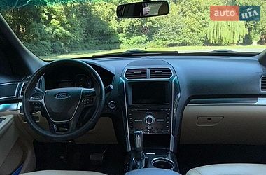 Внедорожник / Кроссовер Ford Explorer 2016 в Львове