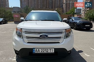 Позашляховик / Кросовер Ford Explorer 2011 в Києві