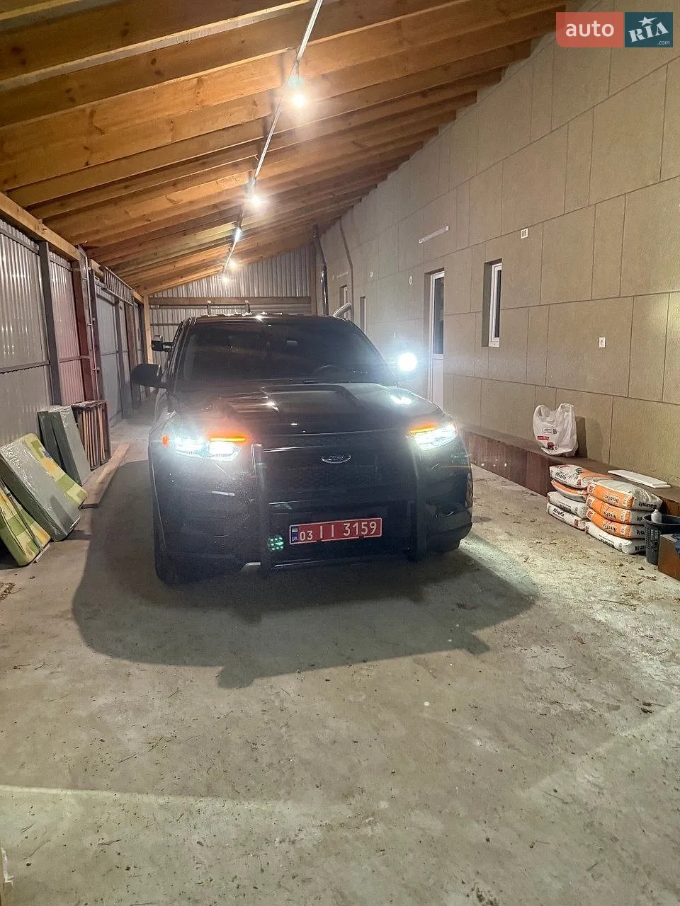 2023 Ford Explorer - мініатюра 2
