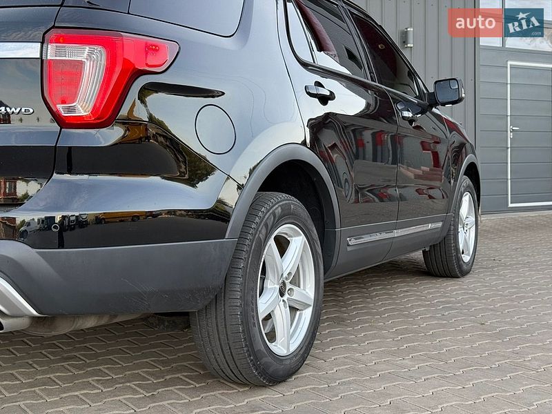 Внедорожник / Кроссовер Ford Explorer 2016 в Киеве