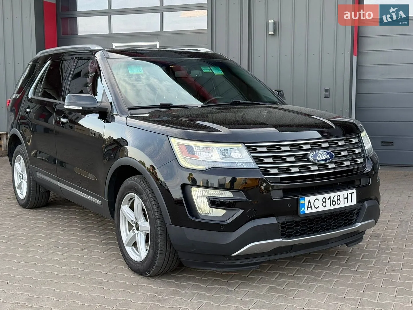 2016 Ford Explorer - мініатюра 21