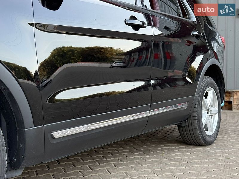 Внедорожник / Кроссовер Ford Explorer 2016 в Киеве