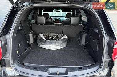 Внедорожник / Кроссовер Ford Explorer 2016 в Киеве
