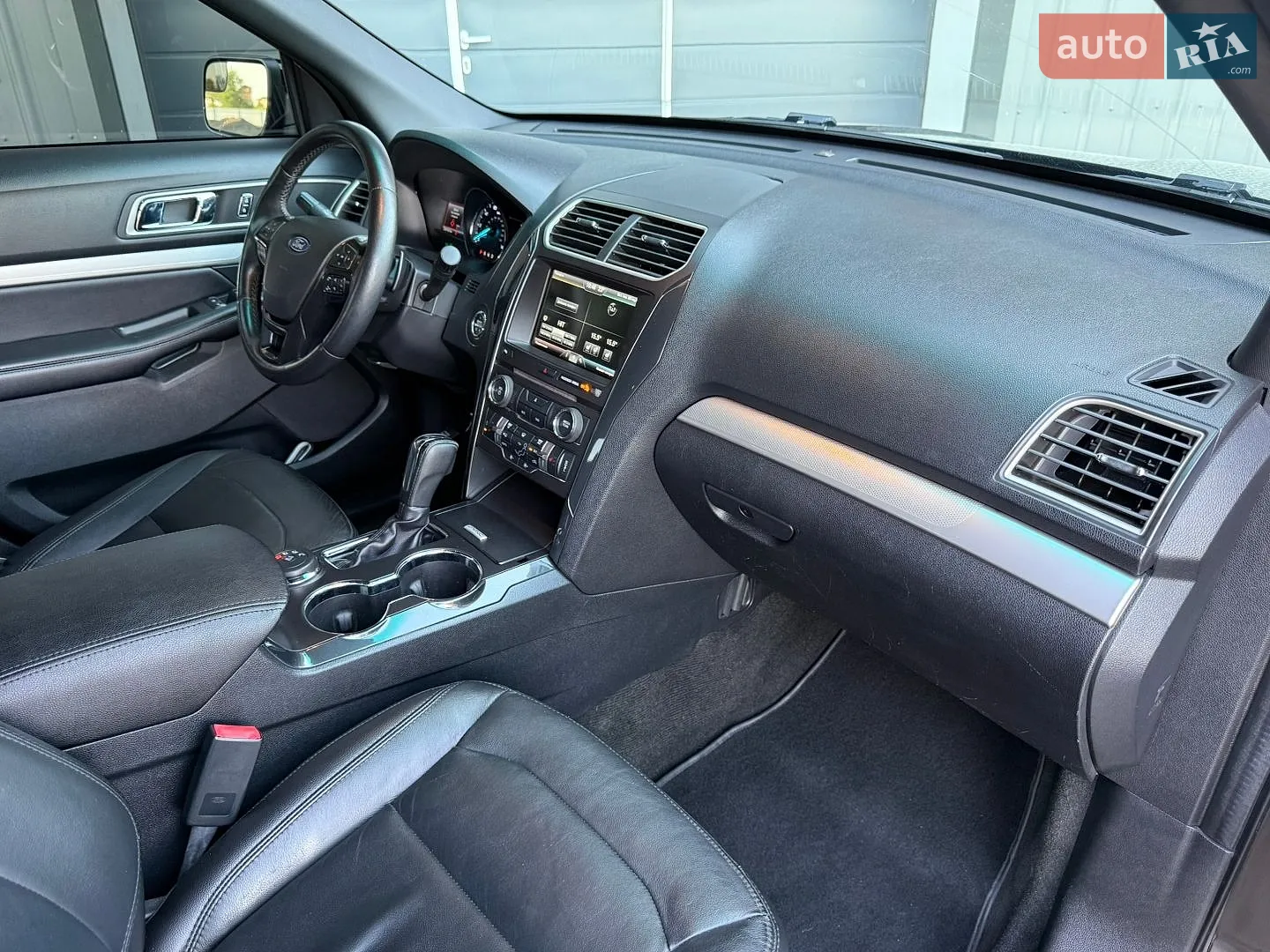 2016 Ford Explorer - мініатюра 52