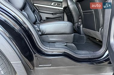 Внедорожник / Кроссовер Ford Explorer 2016 в Киеве