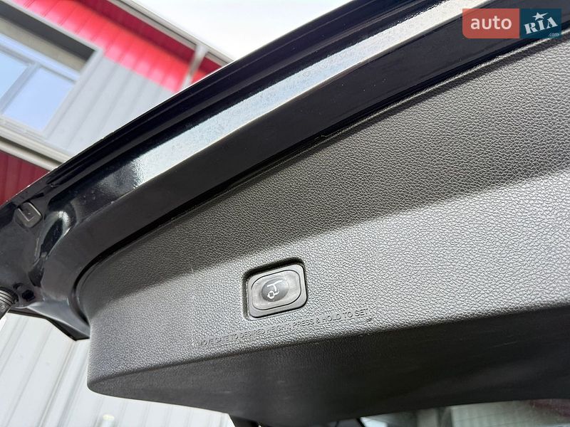 Внедорожник / Кроссовер Ford Explorer 2016 в Киеве