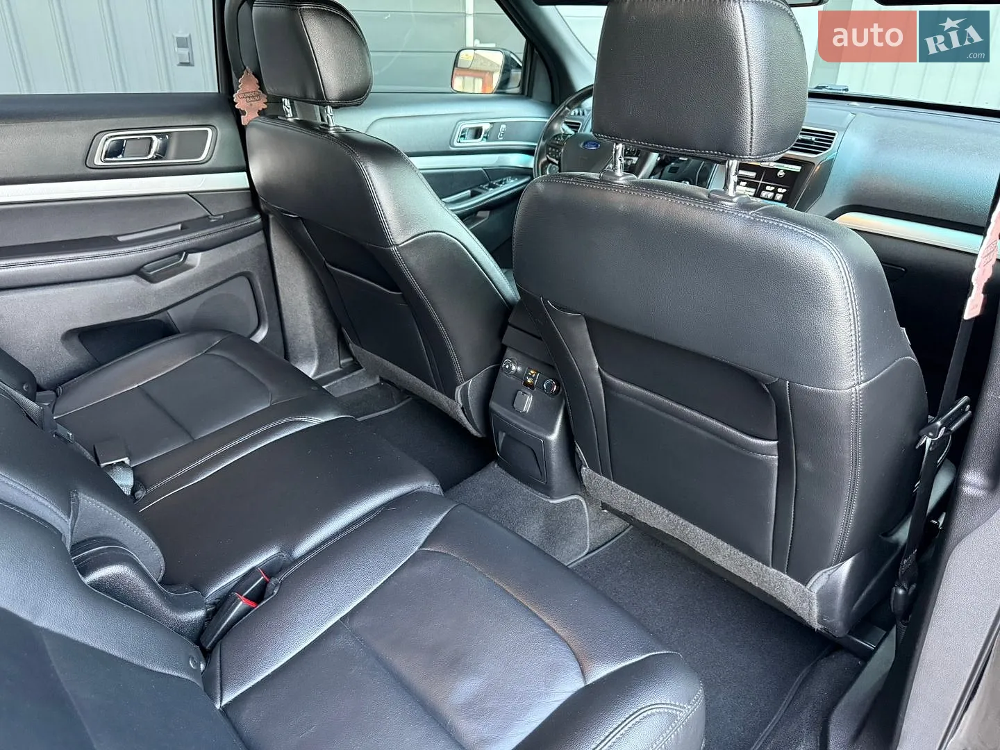 2016 Ford Explorer - мініатюра 58