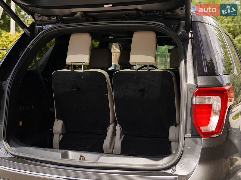 Позашляховик / Кросовер Ford Explorer 2018 в Луцьку