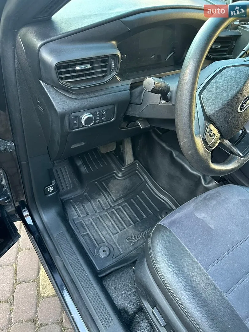 2020 Ford Explorer - мініатюра 17
