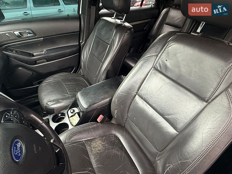 Позашляховик / Кросовер Ford Explorer 2018 в Дубні