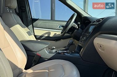 Внедорожник / Кроссовер Ford Explorer 2017 в Львове