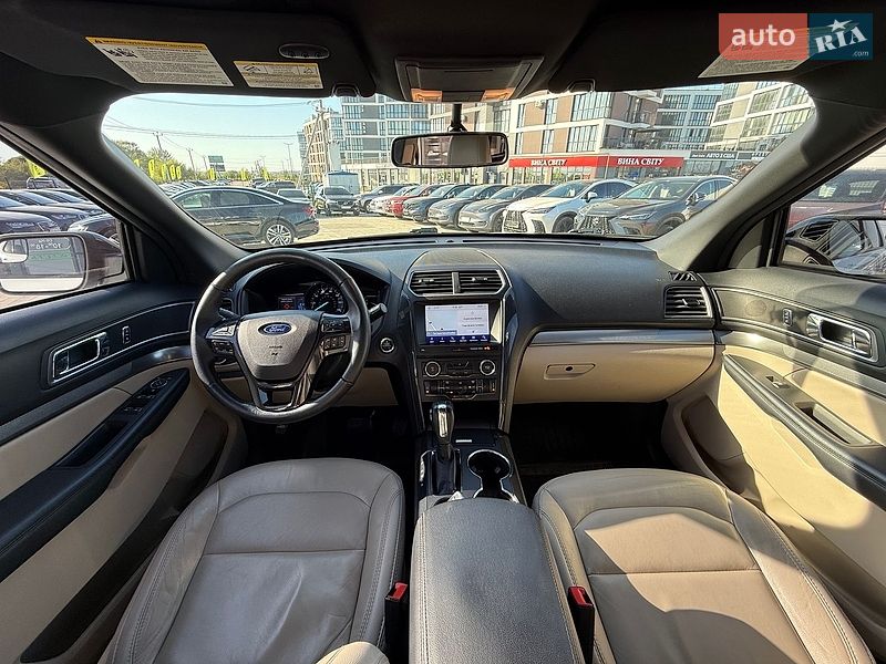 Внедорожник / Кроссовер Ford Explorer 2017 в Львове