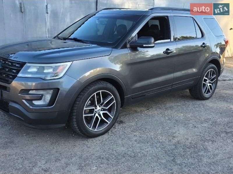 Внедорожник / Кроссовер Ford Explorer 2016 в Киеве фото 3 Внедорожник / Кроссовер Ford Explorer 2016 в Киеве