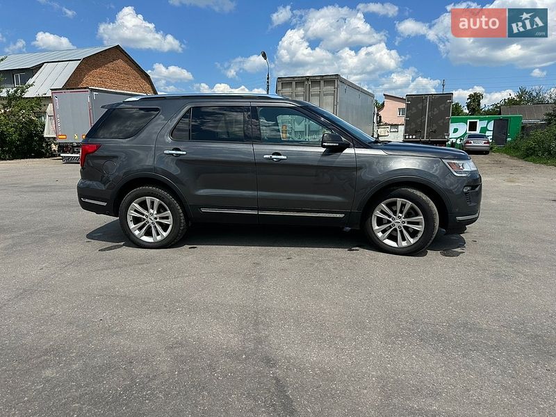 Внедорожник / Кроссовер Ford Explorer 2018 в Виннице