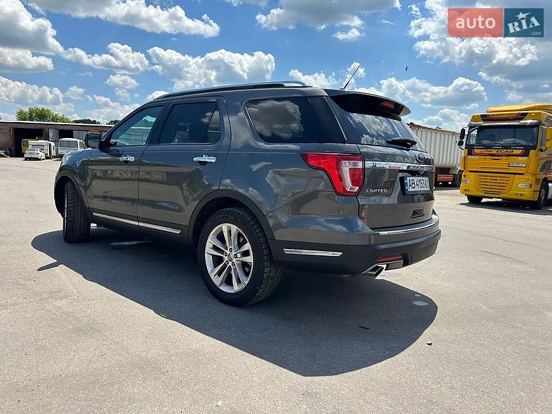 Внедорожник / Кроссовер Ford Explorer 2018 в Виннице