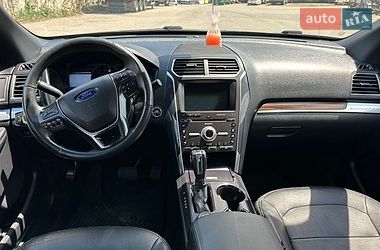 Внедорожник / Кроссовер Ford Explorer 2018 в Виннице