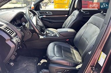 Внедорожник / Кроссовер Ford Explorer 2018 в Виннице