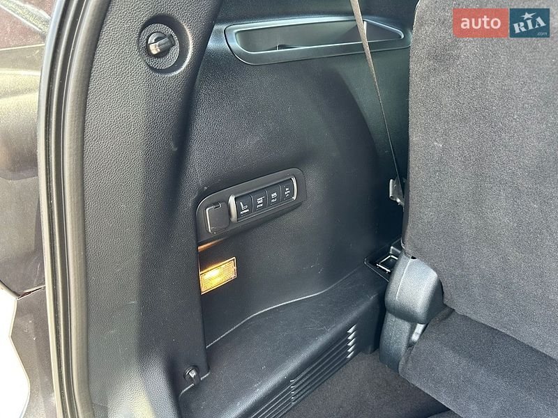 Внедорожник / Кроссовер Ford Explorer 2018 в Виннице