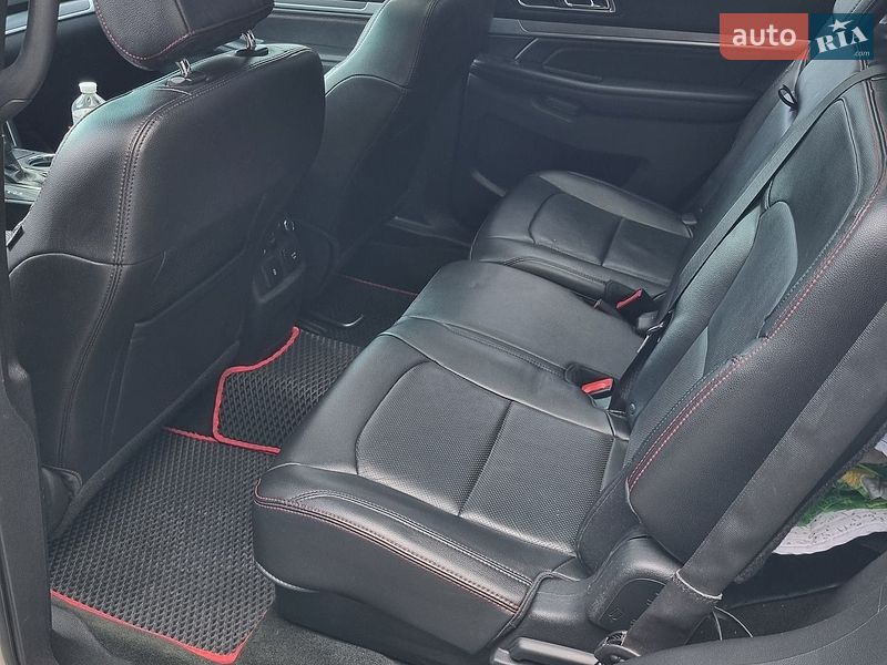 Позашляховик / Кросовер Ford Explorer 2016 в Києві