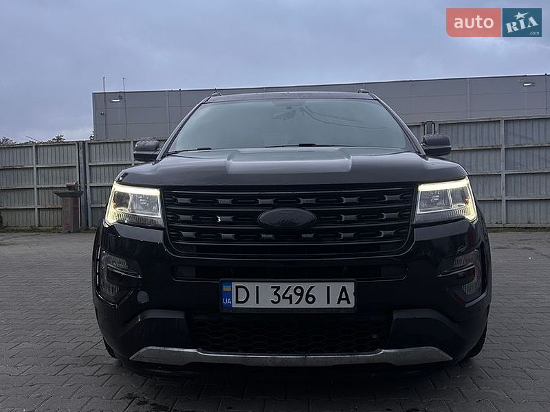 Позашляховик / Кросовер Ford Explorer 2017 в Львові фото Позашляховик / Кросовер Ford Explorer 2017 в Львові