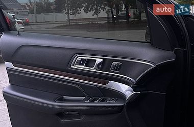 Позашляховик / Кросовер Ford Explorer 2017 в Львові фото 16 Позашляховик / Кросовер Ford Explorer 2017 в Львові