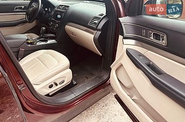 Внедорожник / Кроссовер Ford Explorer 2017 в Каменском фото 14 Внедорожник / Кроссовер Ford Explorer 2017 в Каменском