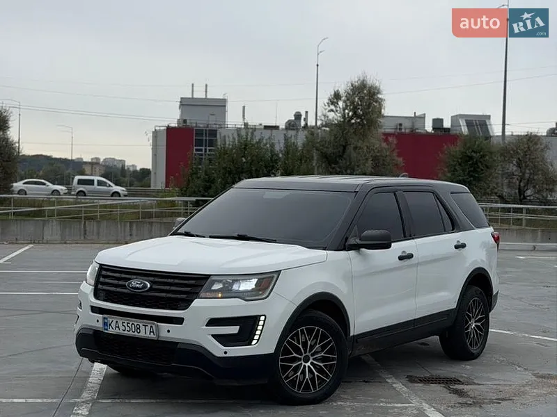 Ford Explorer