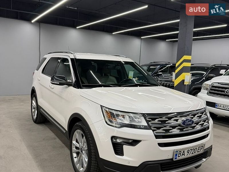Позашляховик / Кросовер Ford Explorer 2018 в Кропивницькому