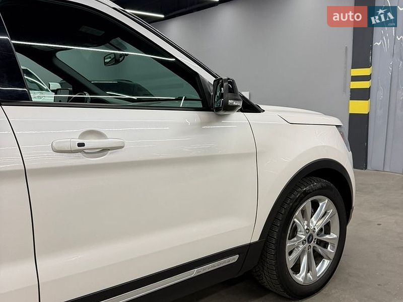 Позашляховик / Кросовер Ford Explorer 2018 в Кропивницькому