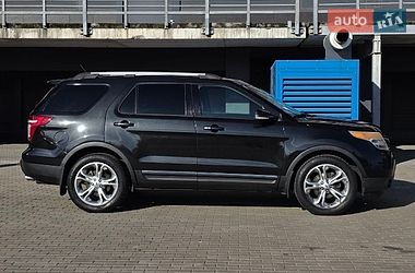Позашляховик / Кросовер Ford Explorer 2011 в Києві