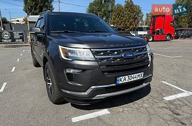 Позашляховик / Кросовер Ford Explorer 2018 в Києві