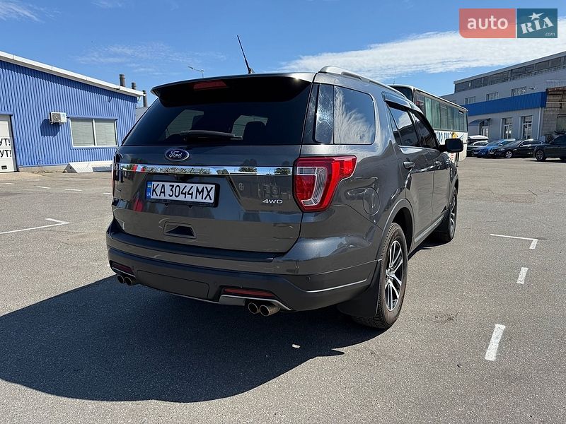 Позашляховик / Кросовер Ford Explorer 2018 в Києві