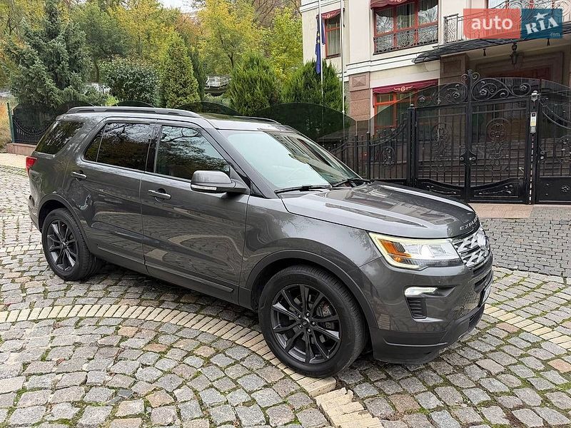 Внедорожник / Кроссовер Ford Explorer 2017 в Киеве