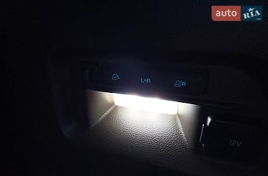 Позашляховик / Кросовер Ford Explorer 2020 в Дубні
