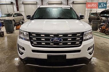 Позашляховик / Кросовер Ford Explorer 2017 в Чернівцях