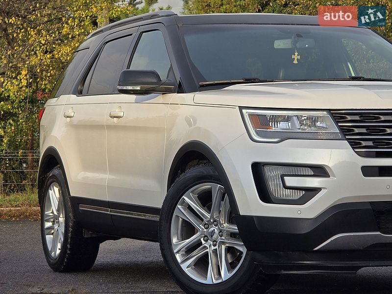 Позашляховик / Кросовер Ford Explorer 2017 в Хмельницькому