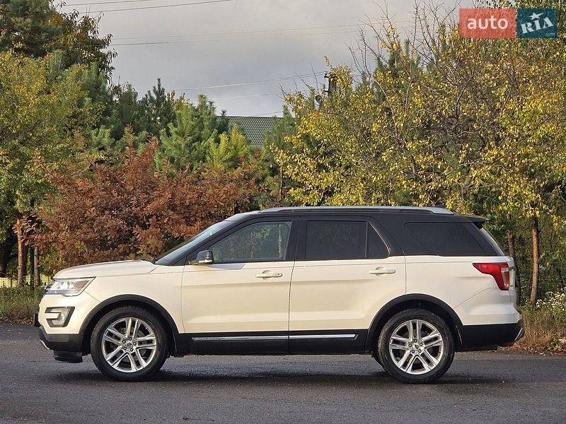 Позашляховик / Кросовер Ford Explorer 2017 в Хмельницькому