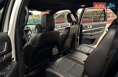 Позашляховик / Кросовер Ford Explorer 2019 в Львові