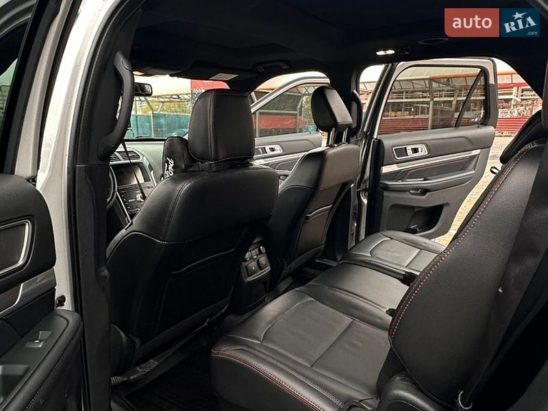 Позашляховик / Кросовер Ford Explorer 2019 в Львові