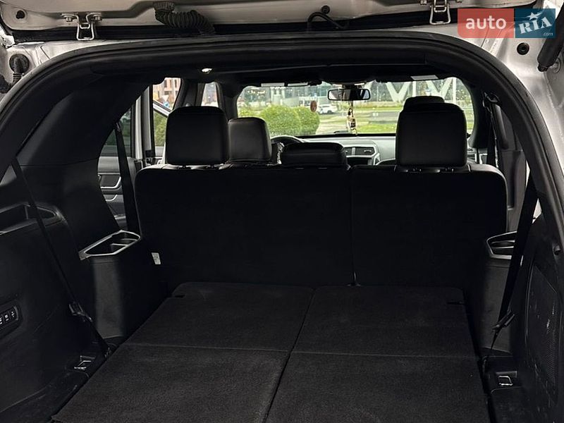 Позашляховик / Кросовер Ford Explorer 2019 в Львові