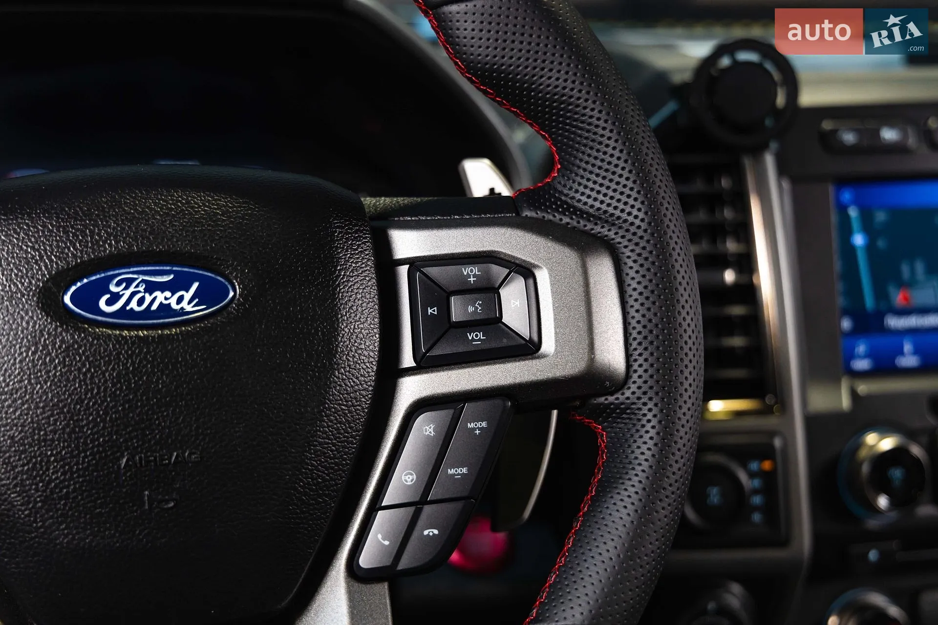 2017 Ford F-150 - мініатюра 25