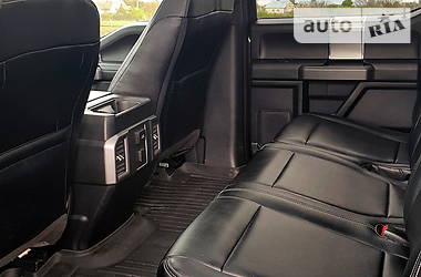 Пікап Ford F-150 2015 в 