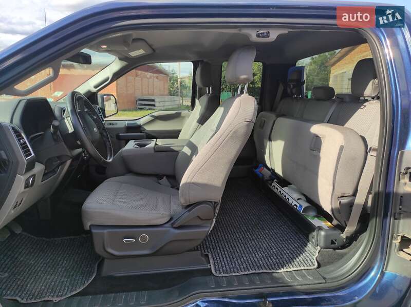 Пикап Ford F-150 2015 в Диканьке