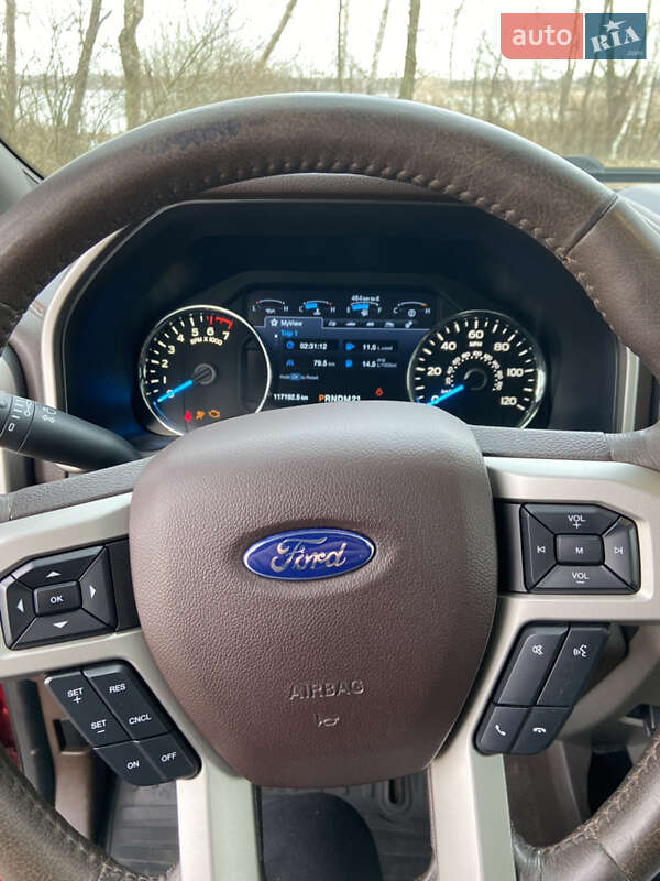 Пикап Ford F-150 2015 в Малине