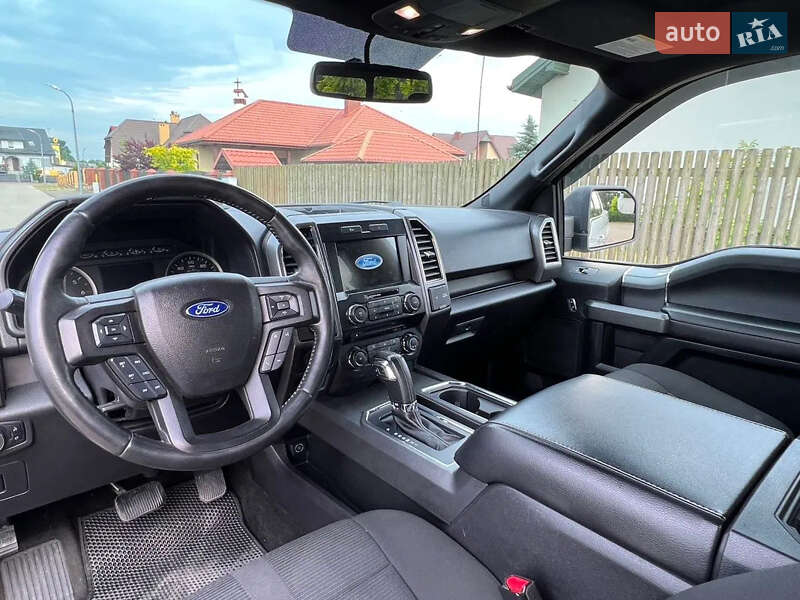 Пікап Ford F-150 2017 в Львові